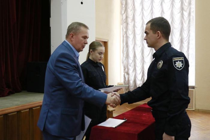 У ХНУВС відбувся випуск слухачів курсів первинної професійної підготовки поліцейських