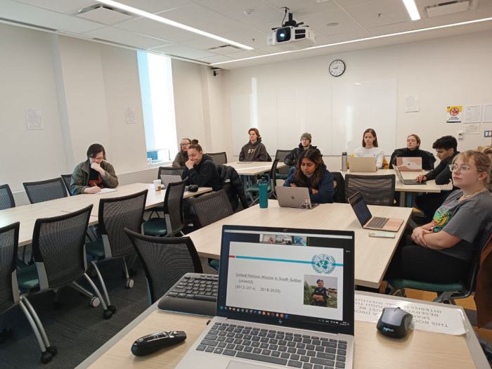 Участь у бінарному занятті в Університеті Мічигану, США