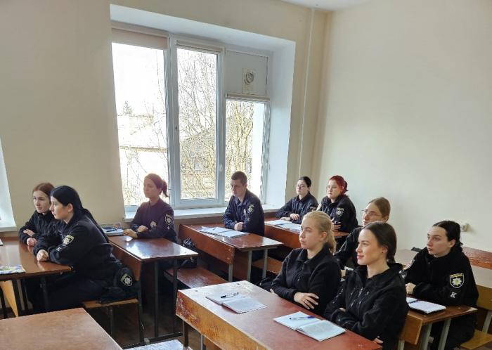 Поєднання теорії та практики – запорука якісної освіти