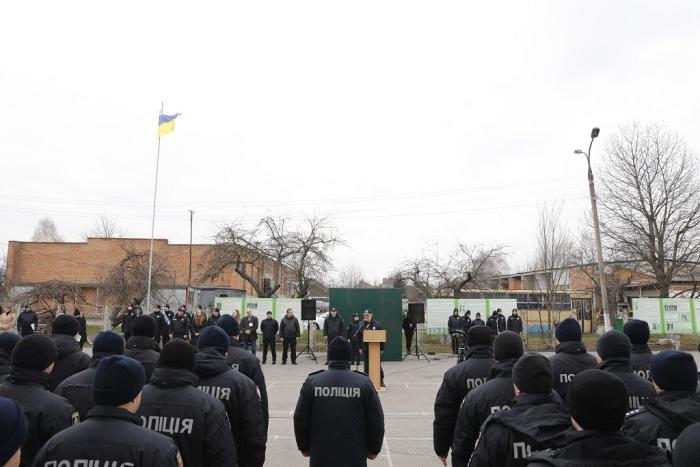 У Харківському національному університеті внутрішніх справ відбувся черговий випуск поліцейських офіцерів громад (відео)