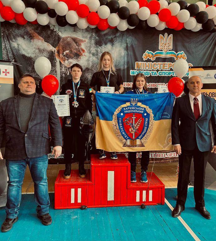 Перемоги курсантів університету у гирьовому спорті