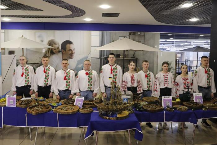 Незламна мужність поколінь (оновлено, відео) 