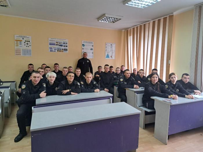 Бінарне заняття, присвячене питанням протидії домашньому насильству