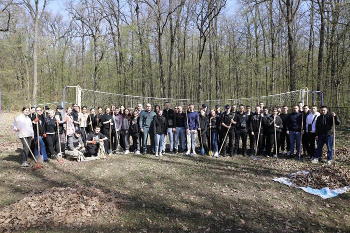 Соціально-екологічна допомога підшефним закладам