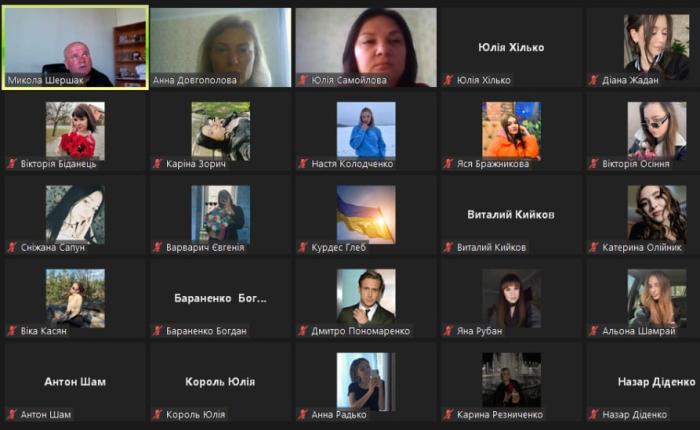 Поєднання теорії з практикою на заняттях з іноземної мови