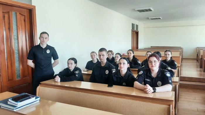 Практичне бінарне заняття для бакалаврів–психологів