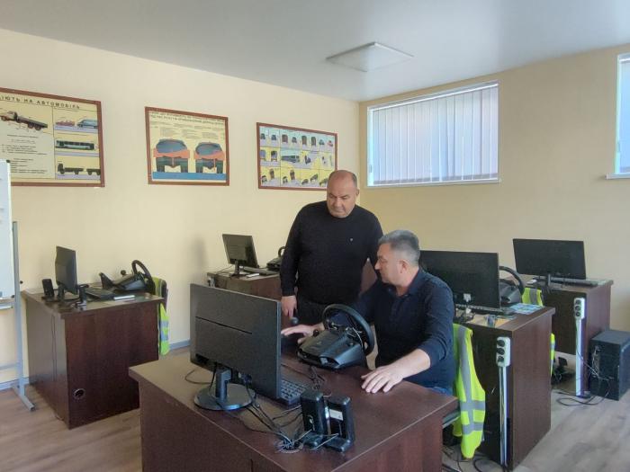 Співпраця Автошколи ХНУВС з громадською організацією з Чернівеччини