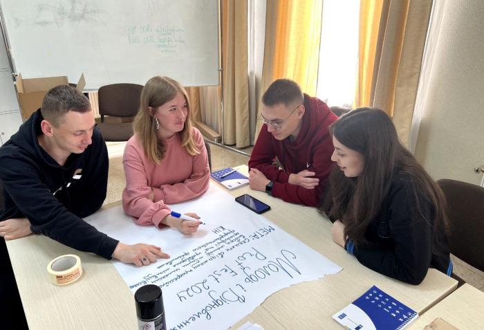 Участь курсантів у тренінгу з проєктного менеджменту