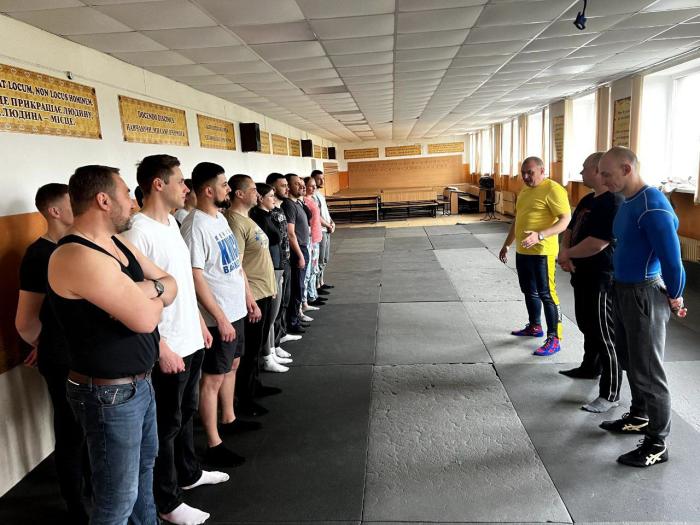 Тактична підготовка слухачів ІПО ХНУВС