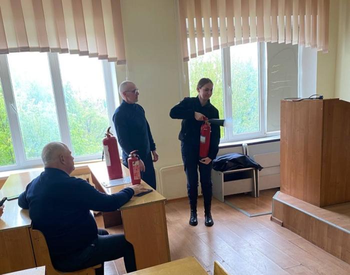 Відпрацювання практичних навичок пожежогасіння