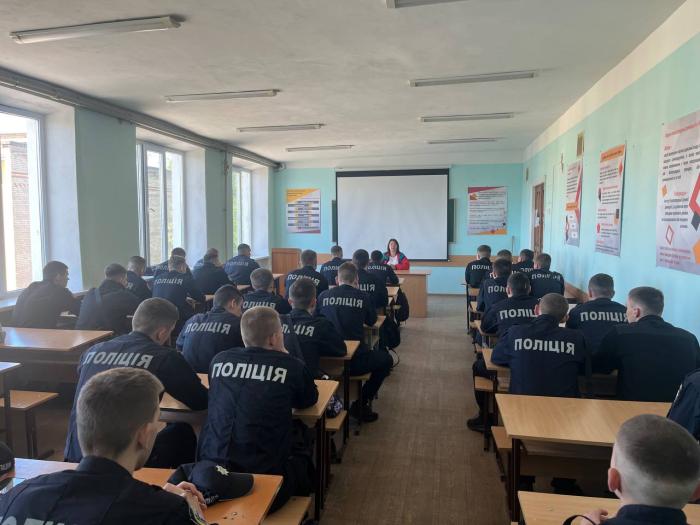 Виховна година з питань сучасного державотворення України