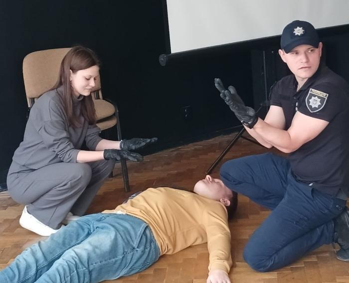 Студенти університету «Україна» опанували навички з надання першої домедичної допомоги