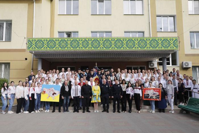 У ХНУВС відзначили День вишиванки (оновлено, відео)