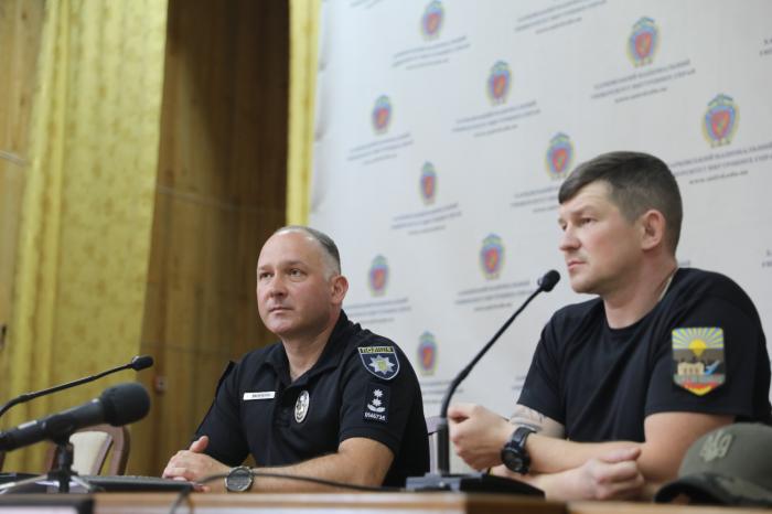 Кадри, від яких стигне кров: у ХНУВС пройшов показ фільму «20 днів у Маріуполі» (оновлено, відео)