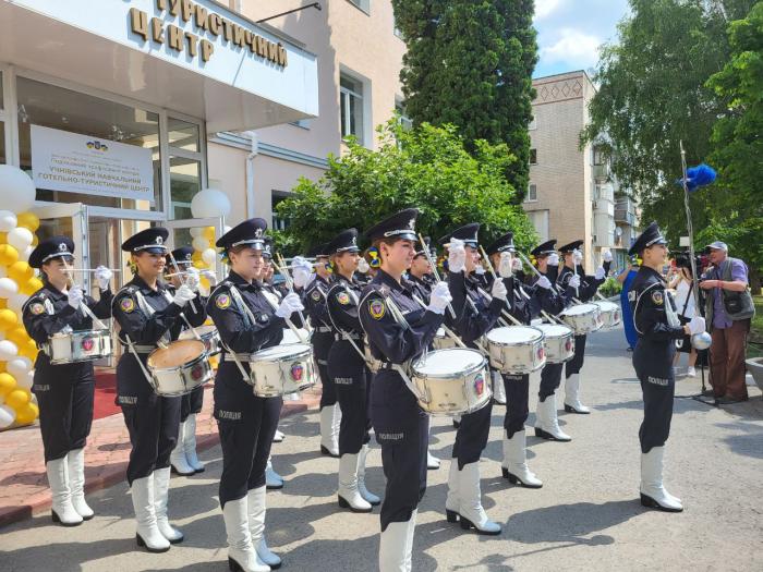 Курсанти ХНУВС активно долучаються до міських ініціатив