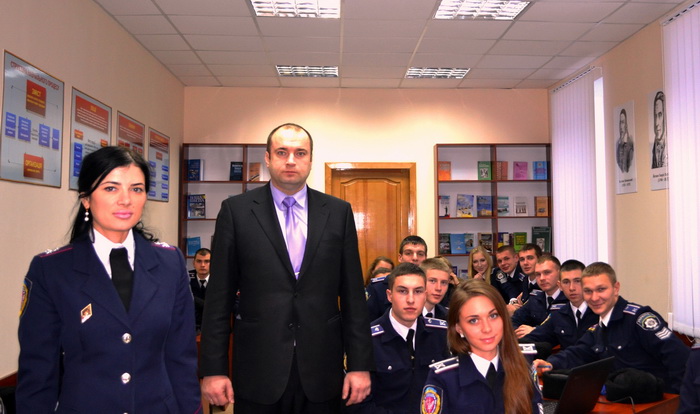 Члени наукового гуртка кафедри трудового та господарського права розглянули проблеми розвитку господарського законодавства