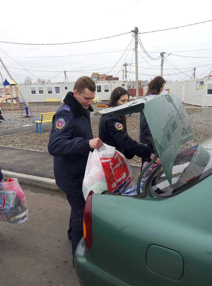 Social and Humanitarian Aid of Cadets and Students of University to Settlers from the Donbas