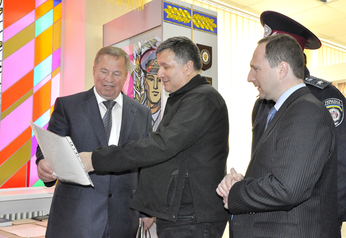 Арсен Аваков:   Харківський виш міліції може стати базовим для підготовки нових патрульних