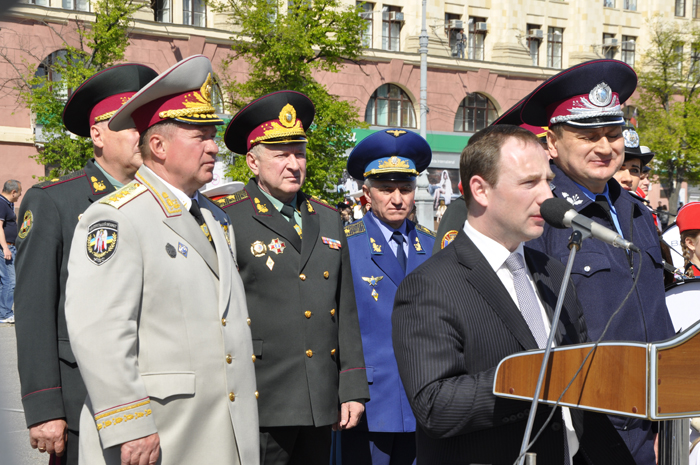 Курсанти університету допомагають  підтримувати громадський порядок 