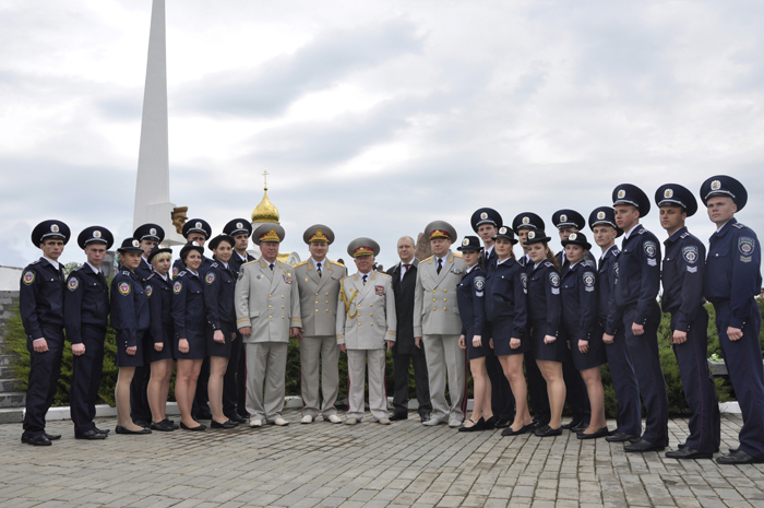 Представники університету поклали квіти на  «Висоті маршала І. С. Конєва» (оновлено)