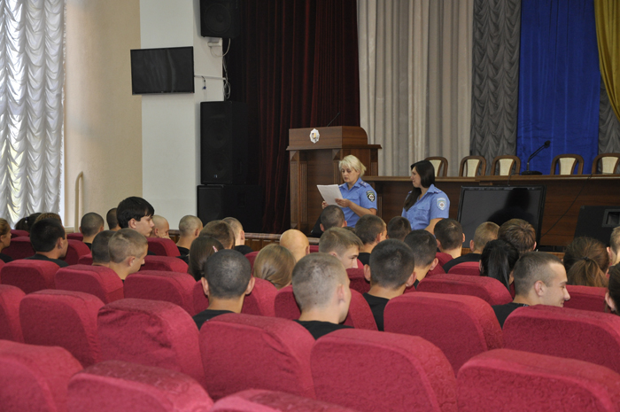 Університет культури продовжує роботу