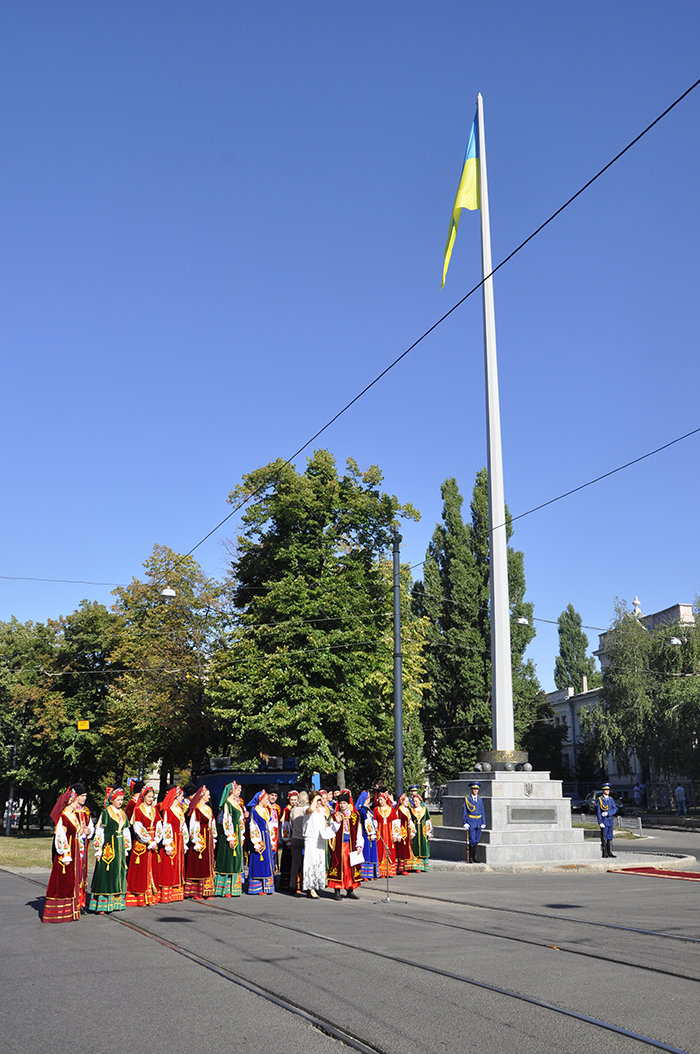 Представники університету взяли участь у церемонії підняття Прапора України
