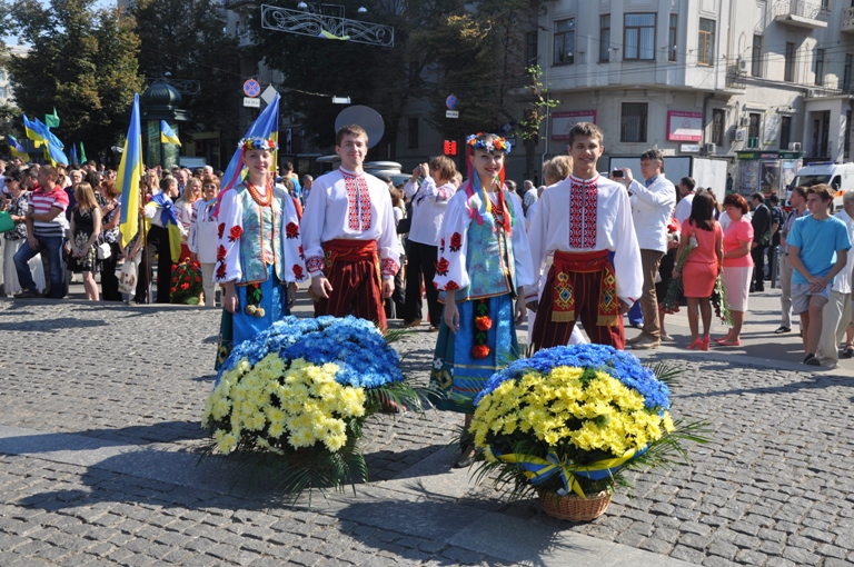 Керівництво університету поклало квіти до пам’ятника Т. Г. Шевченку