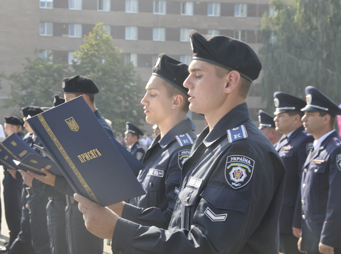 Вітання Міністра внутрішніх справ України Арсена Авакова з прийняттям Присяги працівника поліції