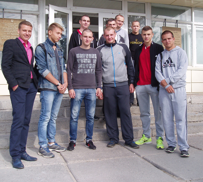 Курсанти університету надали донорську допомогу