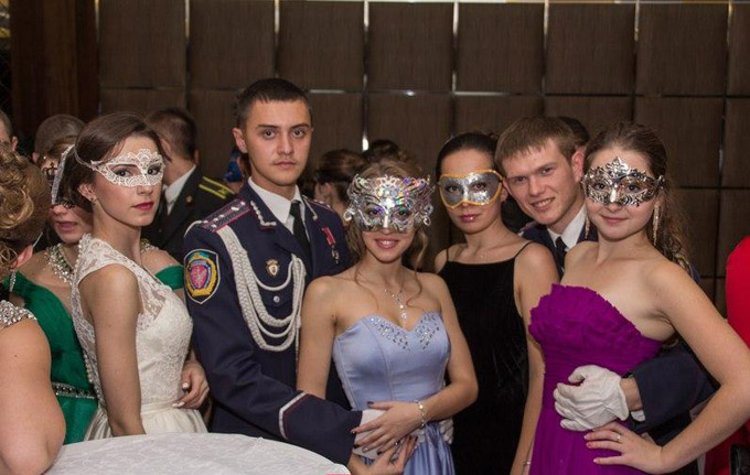 Представники університету взяли участь у благодійному балі-маскараді 