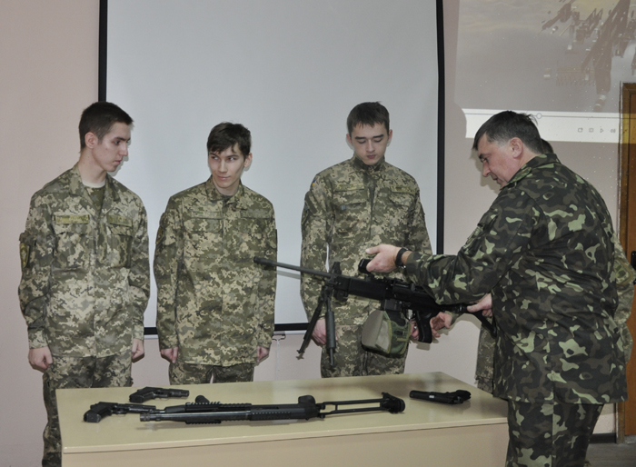 Університет запрошує на навчання на військовій кафедрі