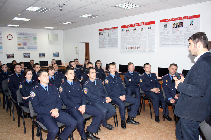 Лекція для майбутніх фахівців з протидії кіберзлочинності