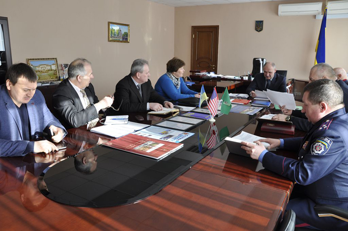 Ректором університету підписано договір про співпрацю з громадською організацією «Ла Страда – Україна»