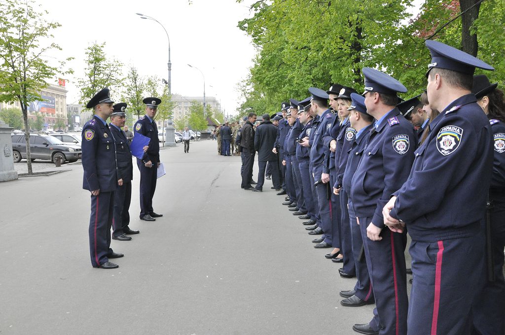 Працівники університету патрулюють вулицями міста для безпеки громадян