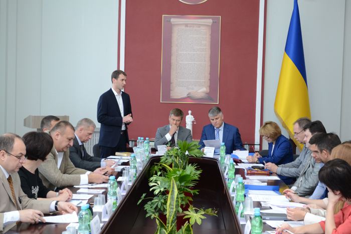 Застосування земельного законодавства та Господарського процесуального кодексу України