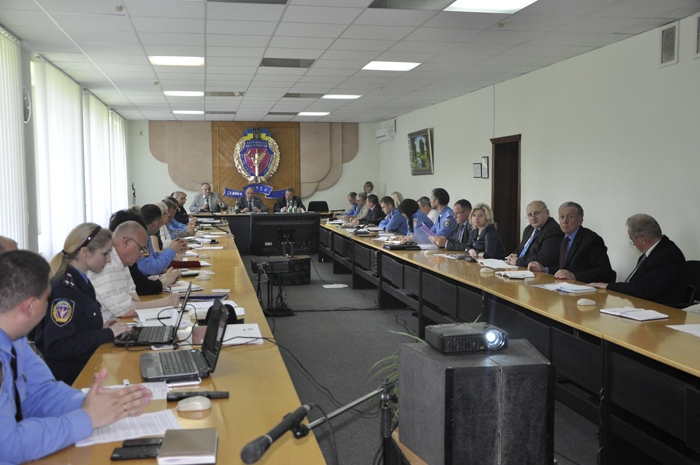 Працівники, курсанти та студенти університету відзначені нагородами