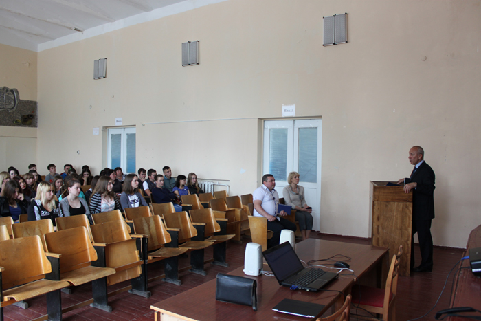 Співпраця університету у галузі освіти 