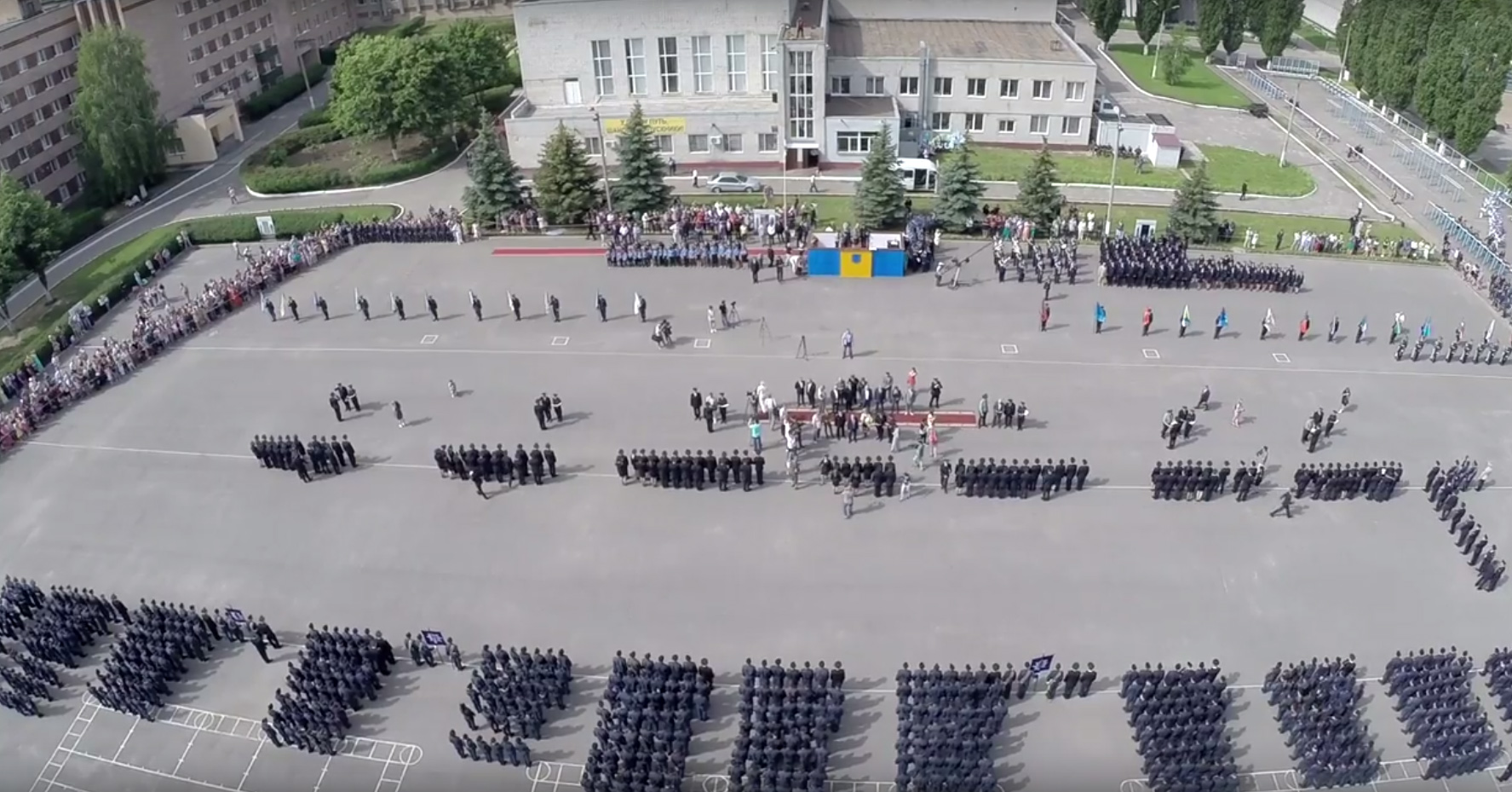 Тематичний репортаж. Випуск та посвячення в захисники правопорядку випускників ХНУВС (ВІДЕО Triolan INFO)