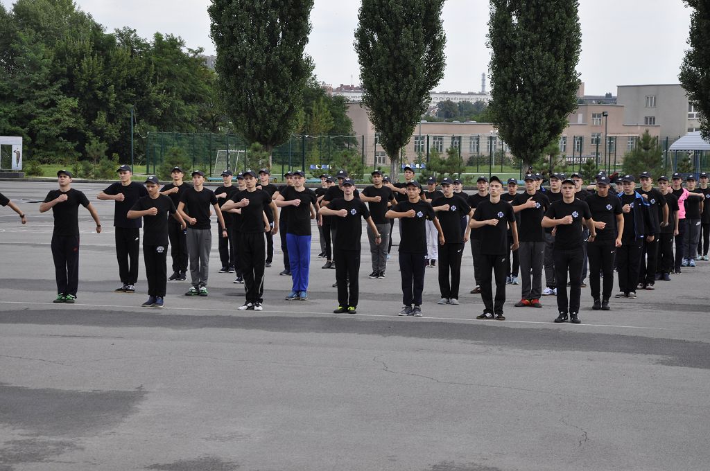 Табірний збір в університеті триває