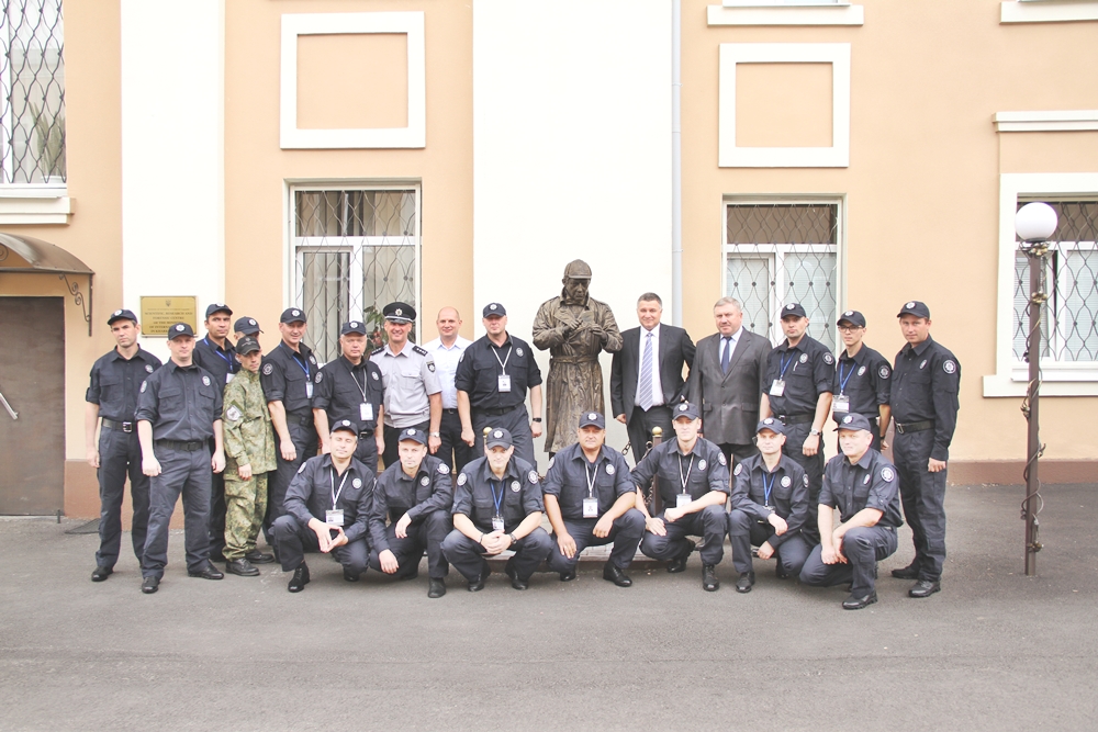 МВС сприятиме оснащенню харківського НДЕКЦ новим сучасним обладнанням – Арсен Аваков