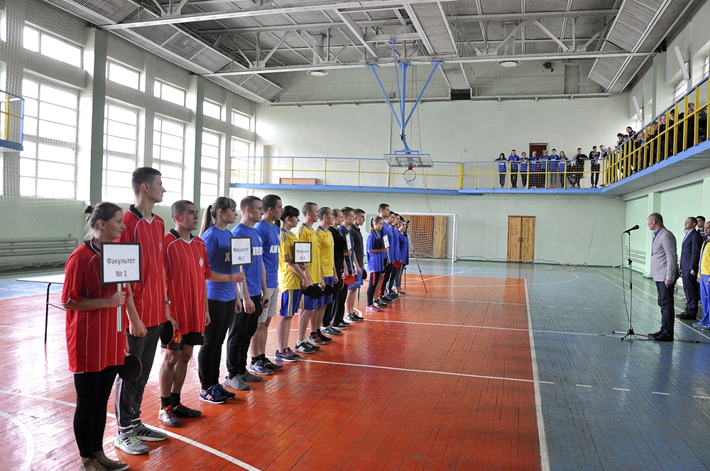 Змагання з настольного тенісу на першість університету