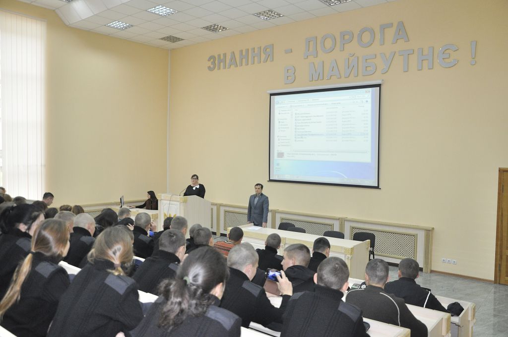 В університеті розпочався мовно-літературний конкурс