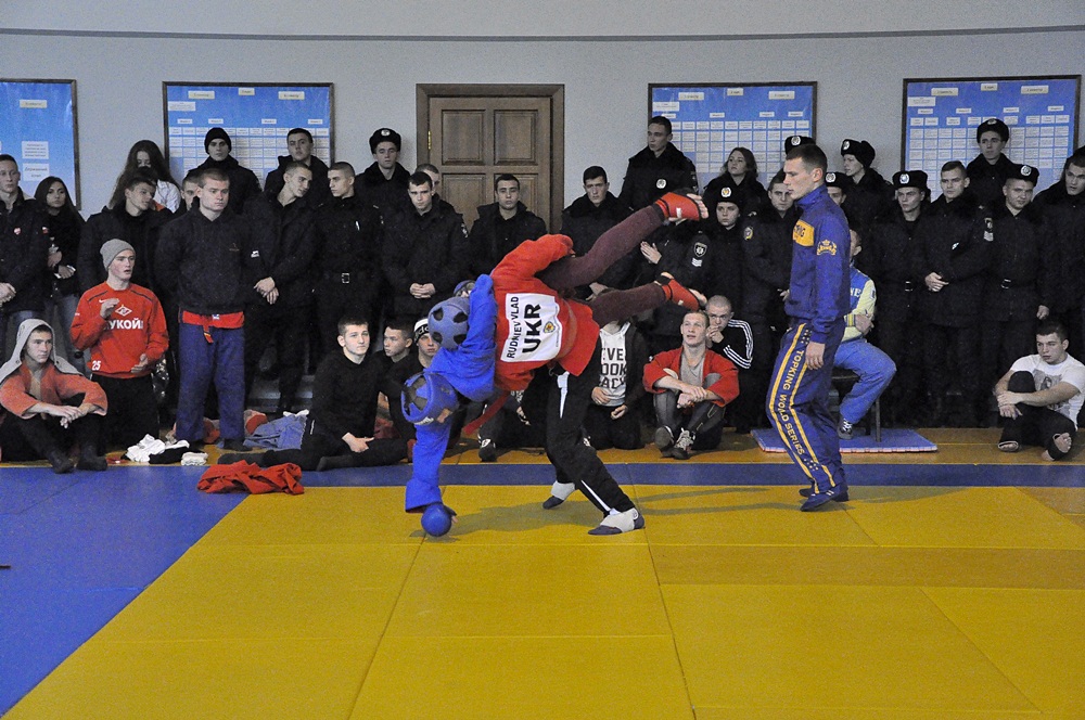 В університеті розпочалися змагання з рукопашного бою