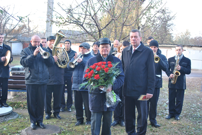 Ветеран ХНУВС відсвяткував своє 90-річчя