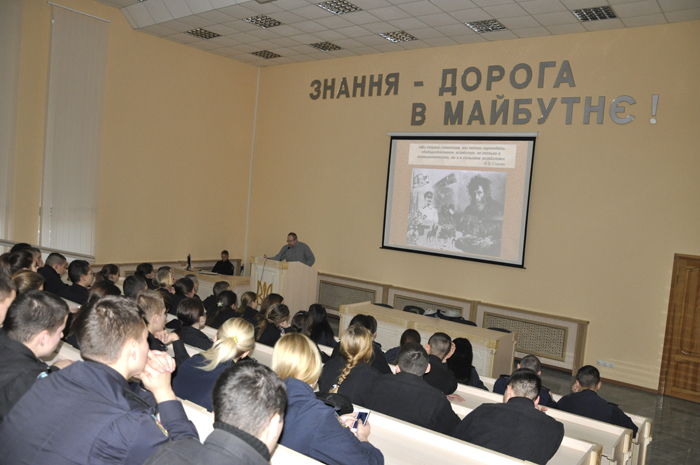 До Дня вшанування пам`яті жертв голодомору і політичних репресій