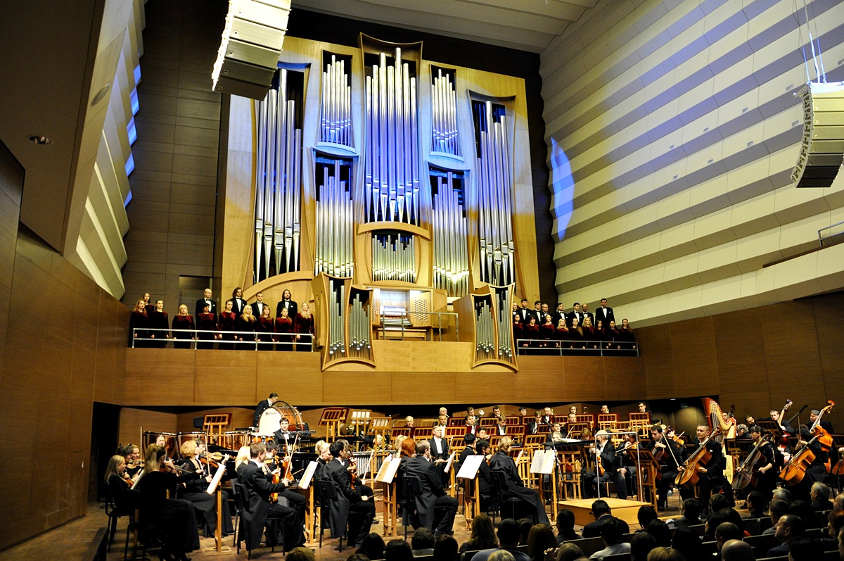 У Харківській обласній філармонії відбувся благодійний концерт