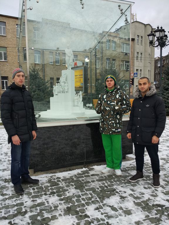 Студенти відвідали виставку мініатюр