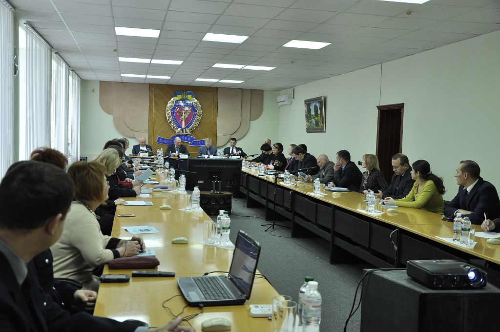 Сучасні напрями розвитку судової експертизи та криміналістики