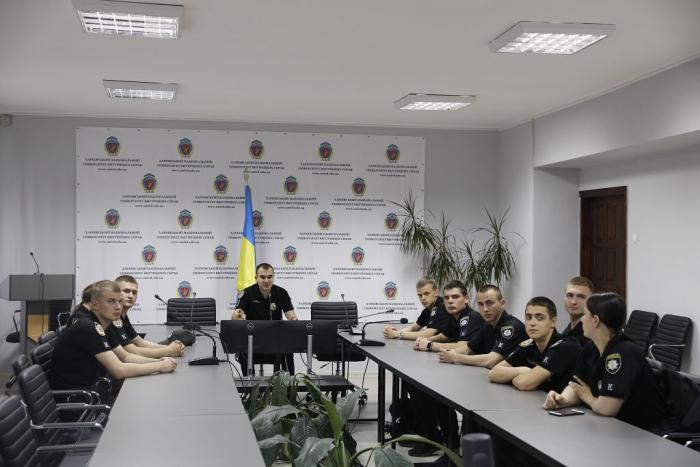 Актуальні проблеми надання фінансових послуг стали темою заняття Школи наукового лідерства