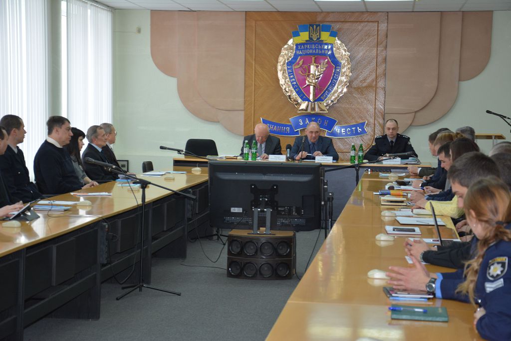 Міжкафедральний круглий стіл до Дня Соборності України